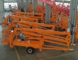 折臂式兩輪拖車升降機